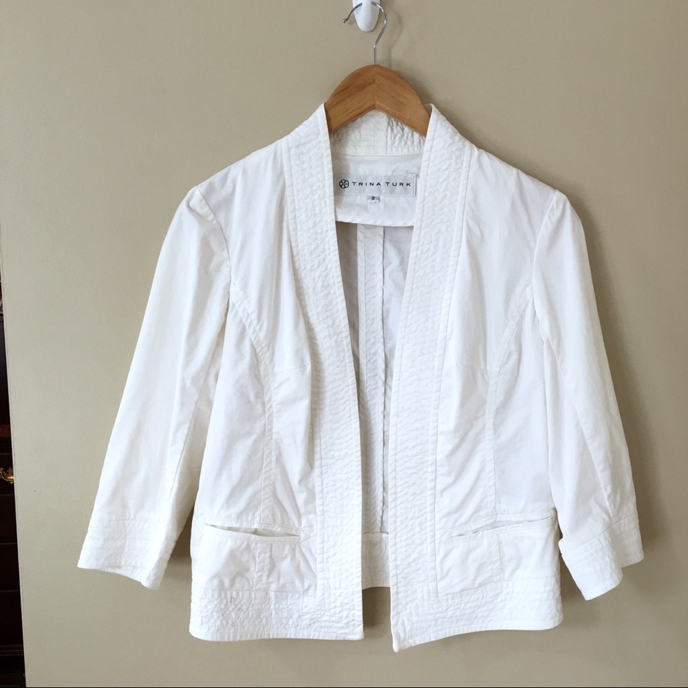 Trina Turk White 3/4 Sleeve Open Front Blazer.